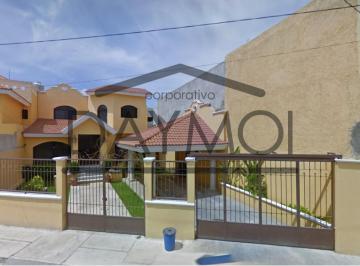 Casa de 5 habitaciones, Mérida · Casa en C. 5 Diag. 207, Juan B Sosa, 97205 Mérida, Yuc.