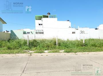 Terreno / Lote · 420m² · Terreno - Coatzacoalcos