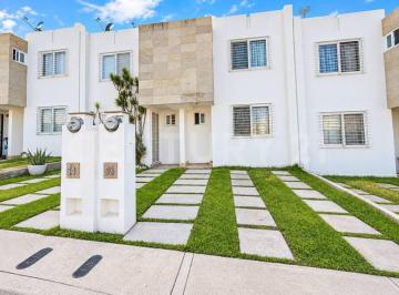 Casa · 117m² · 3 Recámaras · 1 Estacionamiento · Casa en Renta, Fraccionamiento Los Ecinos, El Marqués Querétaro.