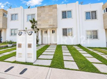 Casa · 117m² · 3 Recámaras · 1 Estacionamiento · Casa en Renta, Fraccionamiento Los Ecinos, El Marqués Querétaro.