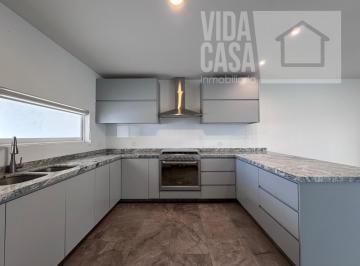 Casa en condominio · 215m² · 3 Recámaras · 2 Estacionamientos · Casa en Condominio en Condominio Loretta