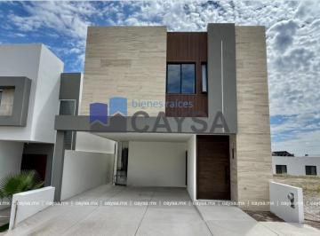 Casa · 235m² · 3 Recámaras · 2 Estacionamientos · Casa en Venta en Valle Escondido (Frente a Parque - Cada Recámara con Baño)