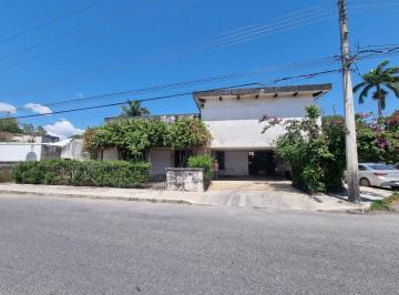 Casa de 5 habitaciones, Mérida · Residencia Antigua Para Remodelar en Venta Mérida, Itzimná