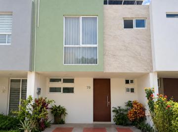 Casa en condominio de 3 habitaciones, Tlajomulco de Zúñiga · Casa en Venta en La Rua, San Agustín