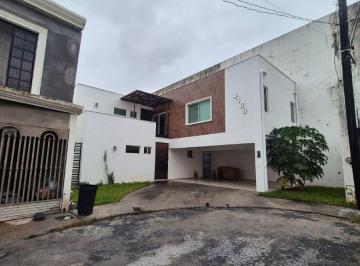 Casa de 4 habitaciones, Monterrey · Casa en Renta, Residencial La Hacienda en Monterrey, Nuevo León