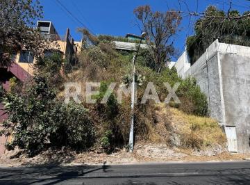 Terreno / Lote , Cuajimalpa de Morelos · Terreno Ascendente y de Forma Regular en Vista Hermosa