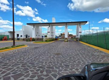 Casa de 3 habitaciones, León · Casa en Venta "Bosques del Dorado"