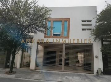 Casa de 3 habitaciones, Monterrey · Casa en Renta en Cumbres Santa Clara, Monterrey, N. L.