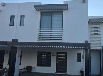 Casa de 3 habitaciones, León · Casa en Venta en Fraccionamiento Katania Zona Norte con 3 Recámaras