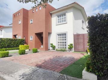 Casa en condominio de 3 habitaciones, Calimaya · Casa Ampliada Villas del Campo en Privada