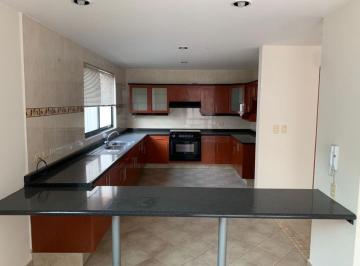 Casa de 3 habitaciones, Puebla · Hermosa Casa Fracc Jardines de Zavaleta