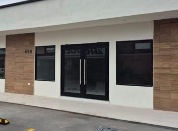 Local comercial , Saltillo · Local en Renta en Saltillo Al Poniente en Colonia Republica