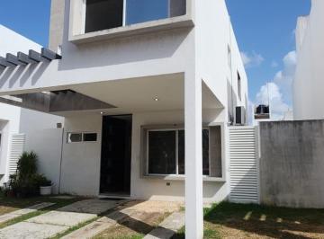 Casa · 140m² · 3 Recámaras · 2 Estacionamientos · Casa - Jardines del Sur
