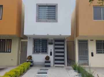 Casa · 62m² · 2 Recámaras · 1 Estacionamiento · Lgm Casa Renta Mitras Bicentenario Amueblada en Garcia N. L.