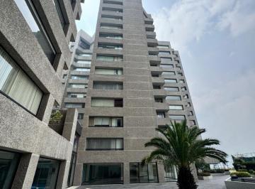 Departamento · 250m² · 2 Estacionamientos · Departamento en Venta o Renta en Bosques de La Herradura