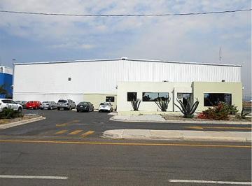 Bodega comercial 2010m² Renta Parque Industrial Querétaro · Bodega en Renta en Parque Industrial Querétaro