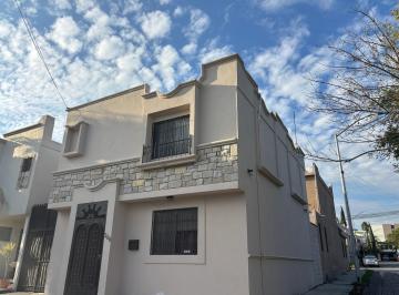 Casa · 120m² · 3 Recámaras · 2 Estacionamientos · Apv Casa en Renta en Valle de Torremolinos Guadalupe Nuevo Leon