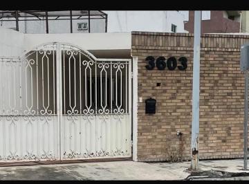 Casa de 2 habitaciones, Monterrey · Casa en Renta Residencial U Oficina