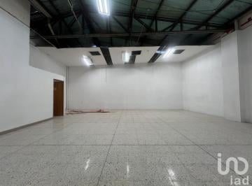 Local comercial · 90m² · 1 Recámara · 2 Estacionamientos · Se Renta Local Comercial en Mariano Otero, Paseos del Sol, Zapopan, Jal.
