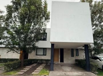 Casa de 3 habitaciones, Querétaro · Casa de 3 Recámaras en Venta en Residencial El Refugio