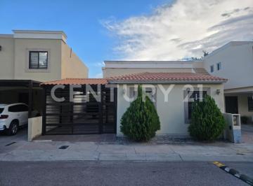 Casa · 158m² · 4 Recámaras · 2 Estacionamientos · Casa en Renta Fracc. Hacienda Camila, Chihuahua