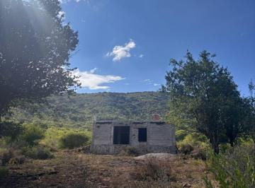 Terreno / Lote de 2 habitaciones, San Ciro de Acosta · Terreno de 1 Hectárea con Obra Gris en San Ciro de Acosta, S. L. p. Soyatal
