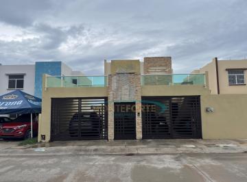 Casa · 3 Recámaras · 2 Estacionamientos · Casa en Renta Para Oficina en Loams de Rosales