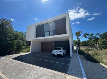 Casa en condominio de 4 habitaciones, Mérida · Casa en Venta en Merida Yucatan Privada Provincia