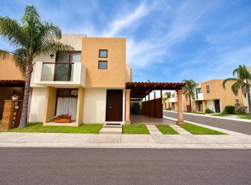 Casa de 3 habitaciones, Corregidora · Casa en Esquina en Venta en Puerta Real II | Modelo Hondarribia | $4,190,000