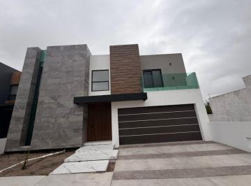 Casa de 3 habitaciones, Chihuahua · Casa Nueva Zona Tomás Valles