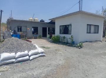Casa de 4 habitaciones, Temixco · En Venta Propiedad en Temixco, Morelos