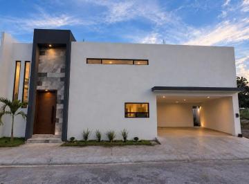 1 · Casa en con Precio de Preventa (Cd Victoria, Tamps)