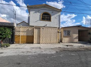 Fachada principal · Casa en Renta. Casa Bella San Nicolás