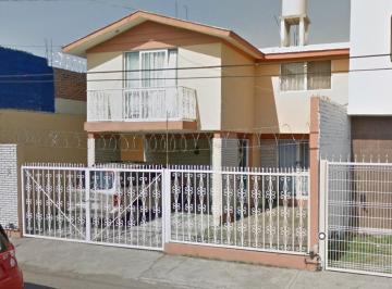 Casa de 3 habitaciones, Salamanca · Venta de Casa en Salamanca, Guanajuato.