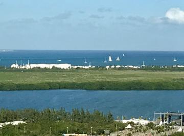 Departamento de 2 habitaciones, Cancún · Impresionantes Vistas de Tajamar, Laguna, Zona Hotera, Mar