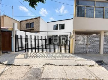Casa · 120m² · 3 Recámaras · 2 Estacionamientos · Casa en Renta en Plazas de La Colina, Tlalnepantla, Edo. Méx