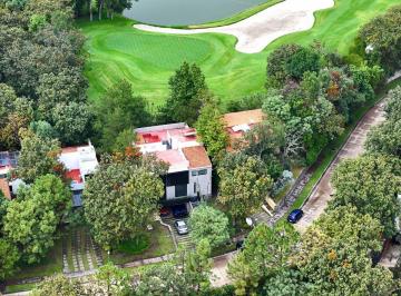 Casa de 4 habitaciones, Tlajomulco de Zúñiga · Residencia en El Cielo Country Club