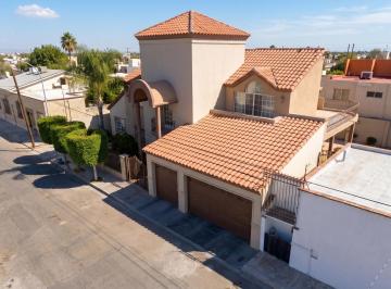 Casa de 5 habitaciones, Tijuana · Casa en Venta en Colonia El Paraiso Tijuana Baja California