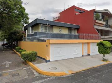 Casa de 3 habitaciones, Coyoacán · Venta de Casa en Paseos de Taxqueña, en Coyoacan en Cdmx