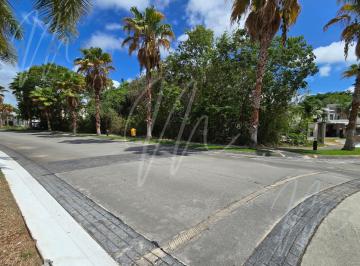 Terreno / Lote · 924m² · Terreno en Venta en Cancun, Condominio Villa Magna