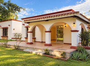 Villa de 2 habitaciones, Mazatlán · Villa de un Piso en Venta en El Cid Frente a Campo de Golf