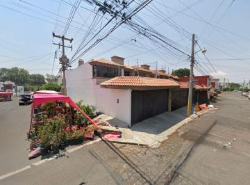 Casa de 3 habitaciones, Puebla · Casa en Venta en Prados Agua Azul, Heroica Puebla de Zaragoza, Puebla.