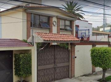 Casa de 3 habitaciones, Naucalpan de Juárez · Venta de Casa en Col Jardines de San Mateo Calle Sabinos Naucalpan de Juarez Edo Mex
