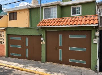 Casa de 2 habitaciones, Coacalco de Berriozábal · Venta de Casa en Col Plaza Las Flores Calle Tragacantos Coacalco de Berriozabal Edo Mex