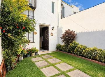 Casa · 70m² · 3 Recámaras · 1 Estacionamiento · Casa en Fraccionamiento Paseos de Las Torres