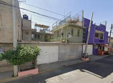 Casa de 5 habitaciones, Chalco · Casa en Venta en Col Chalco de Diaz Covarrubias Chalco Estado de Mexico