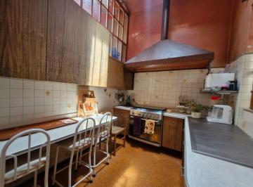 Casa de 3 habitaciones, Miguel Hidalgo · Casa en Venta en Colegio Salesiano – 3 Recámaras + Local Comercial Activo | Col. Anáhuac