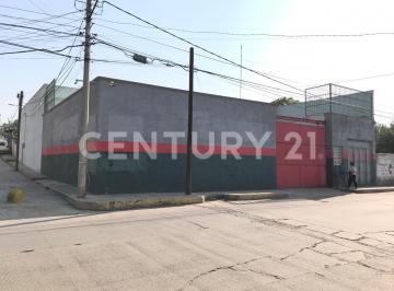 Inmueble productivo urbano · 715m² · 6 Estacionamientos · Inmueble Productivo en Venta en La Piedad, Cuautitlan Izcalli, Edo. Mex.