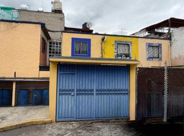 Casa de 2 habitaciones, Ixtapaluca · Hermosa Casa Remodelada en Venta 2 Recamaras en Arbolada Ixtapaluca