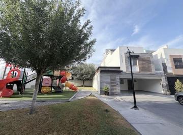 Departamento de 4 habitaciones, General Escobedo · Casa en Venta en Privadas del Canada Sector Ontario